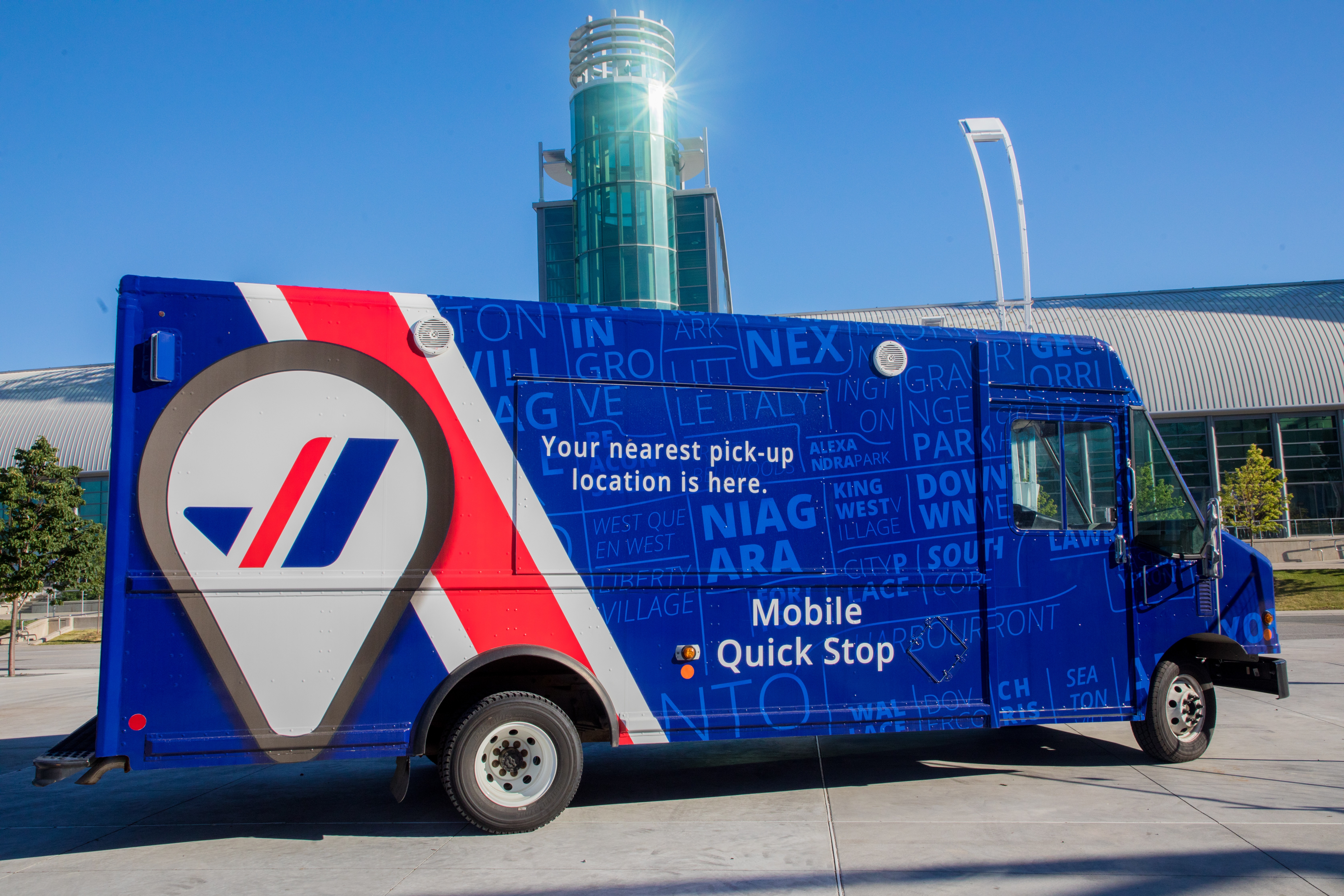 Purolator Canada S Express Courier Company Finds New Ways To Better Serve Customers With The Cloud Aws Public Sector Blog